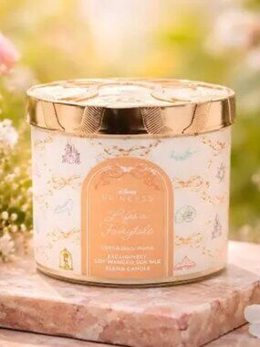 Bath and Body Works-Disney 3-Wick Candle-NIB